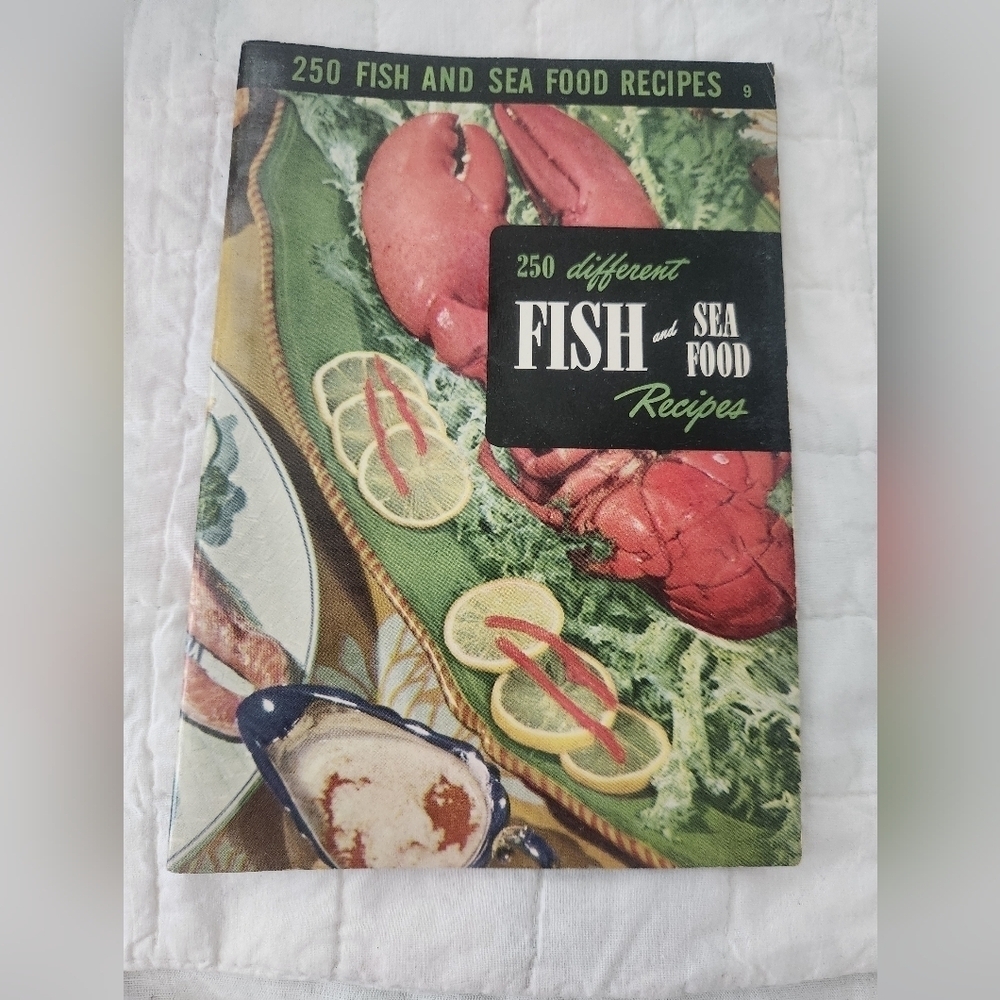Ruth Berolzheimer Culinary Arts Institute 1949 FISH & SEAFOOD Vintage Cookbook